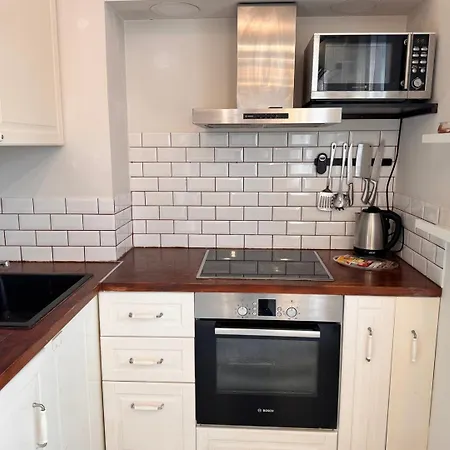 Modern Oasis On The Sea Garden - 2 Bedroom