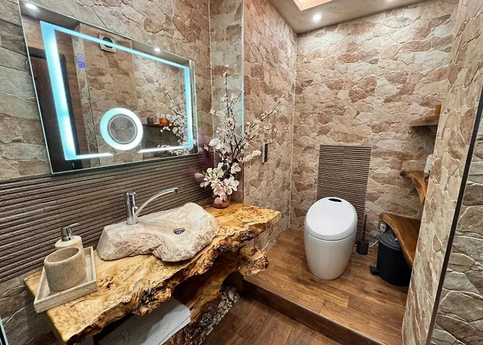 Lejlighed Modern Oasis On The Sea Garden - 2 Bedroom